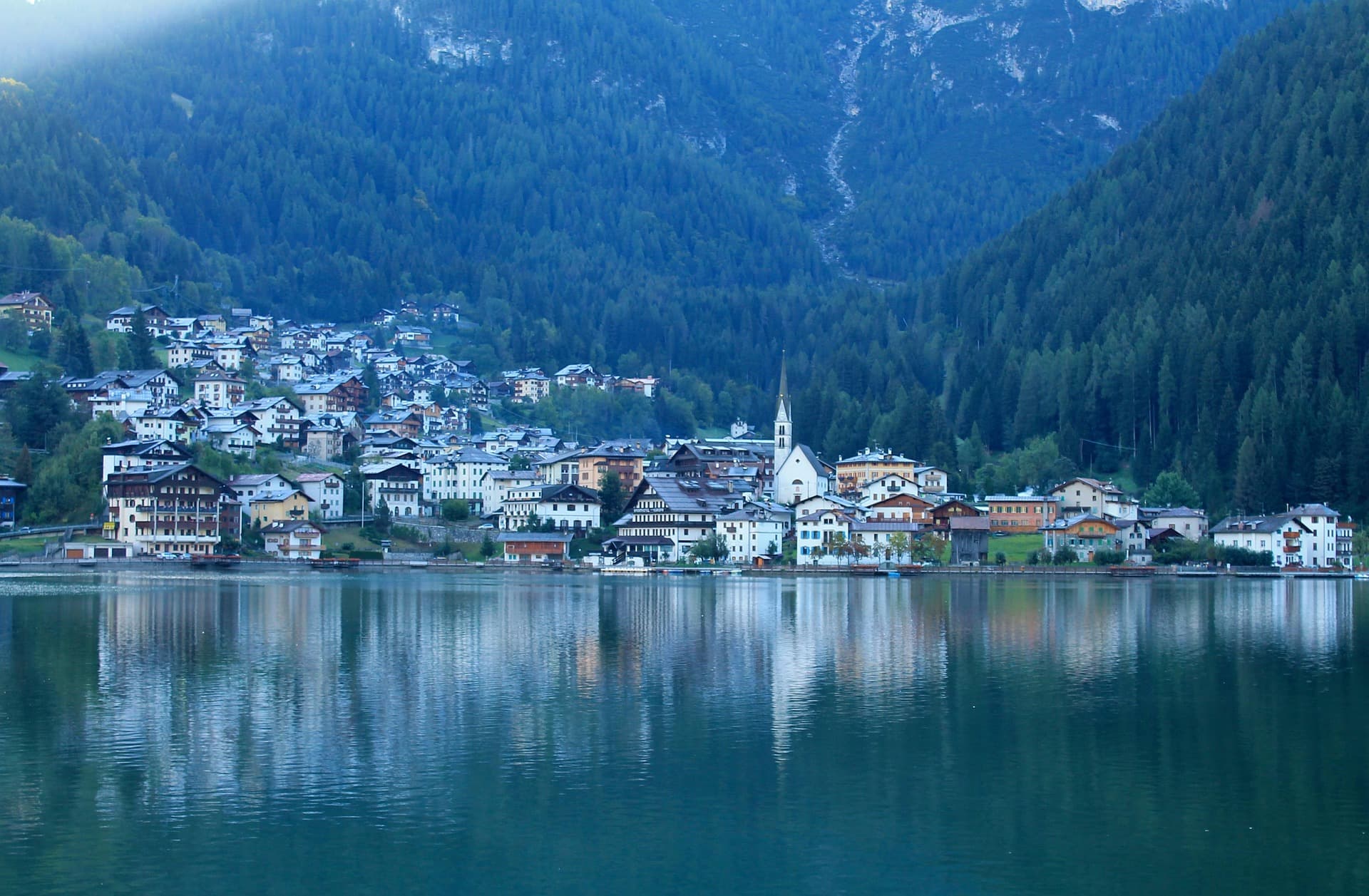 45° Edizione del Giro del Lago di Alleghe in nottura